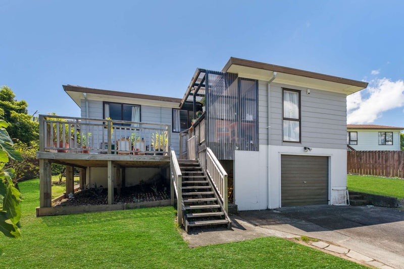 1/11 Borich Road, Sunnyvale, Auckland - Carousel 1