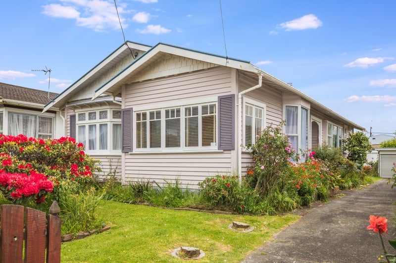 21 Cudby Street, Woburn, Lower Hutt - Carousel 2