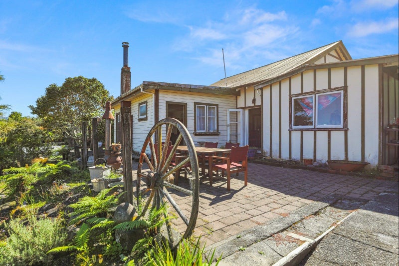 4 Puketapu Crescent, Taumarunui, Taumarunui - Carousel 1