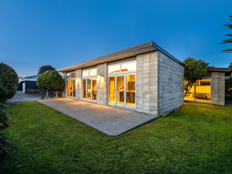 73 Beach Road, North New Brighton, Christchurch - Carousel 2