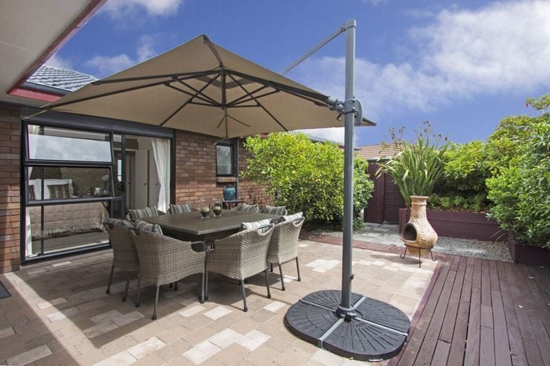 1 Sheffield Place, Botany Downs, Auckland - Carousel 9