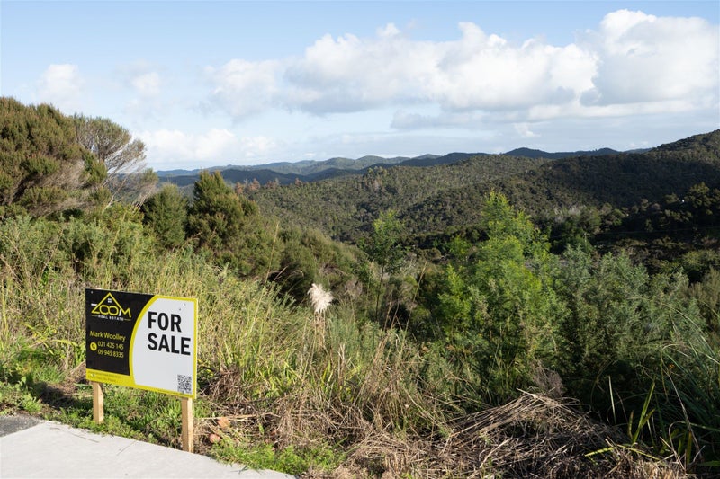 35 Goffe Drive, Haruru - Carousel 1