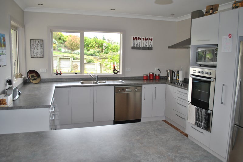 38A Montgomery Road, Westmere, Whanganui - Carousel 2