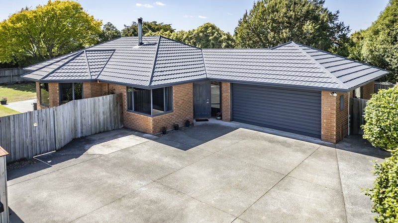 8 Gainsborough Court, Rolleston, Rolleston - Carousel 1