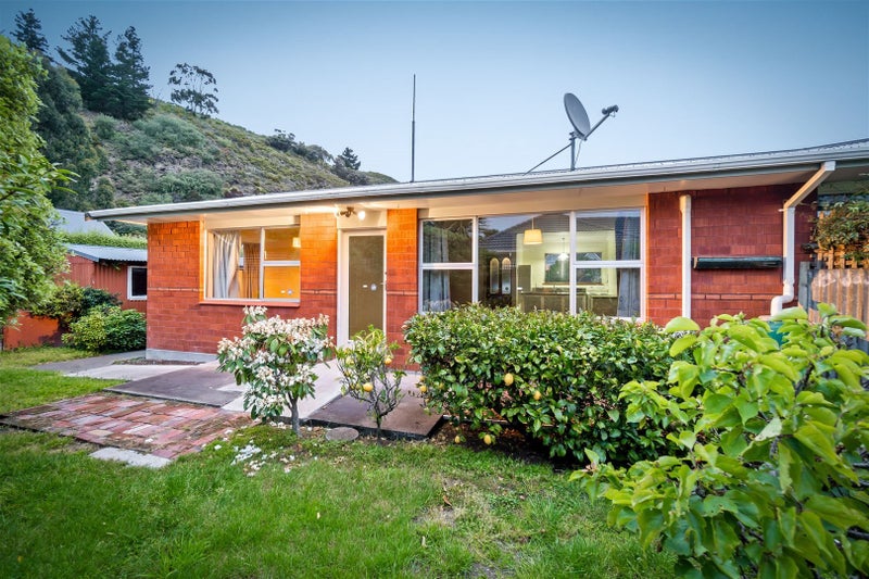 2/63 Colenso Street, Sumner, Christchurch - Carousel 1