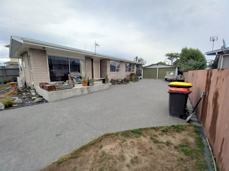 1 Rosanna Place, Aranui, Christchurch - Carousel 1