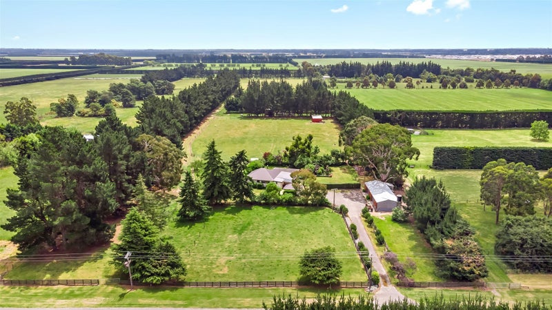 986 Selwyn Road, Christchurch - Carousel 1