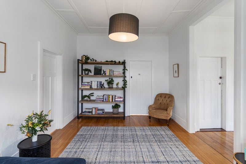 61 Moa Road, Point Chevalier, Auckland - Carousel 2