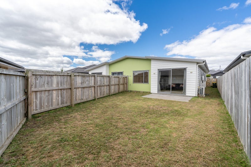 10/17 North Ridge Drive, Rototuna North, Hamilton - Carousel 2
