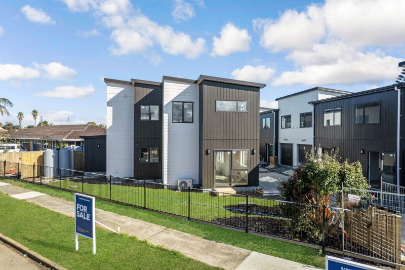 6/39 Wintere Road, Papatoetoe, Auckland - Carousel 1