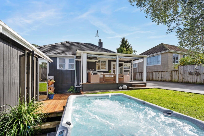 14 Weaver Street, Whau Valley, Whangarei - Carousel 1