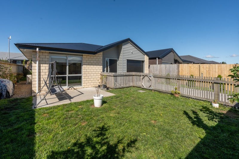 37 Maanihi Drive, Rototuna North, Hamilton - Carousel 2