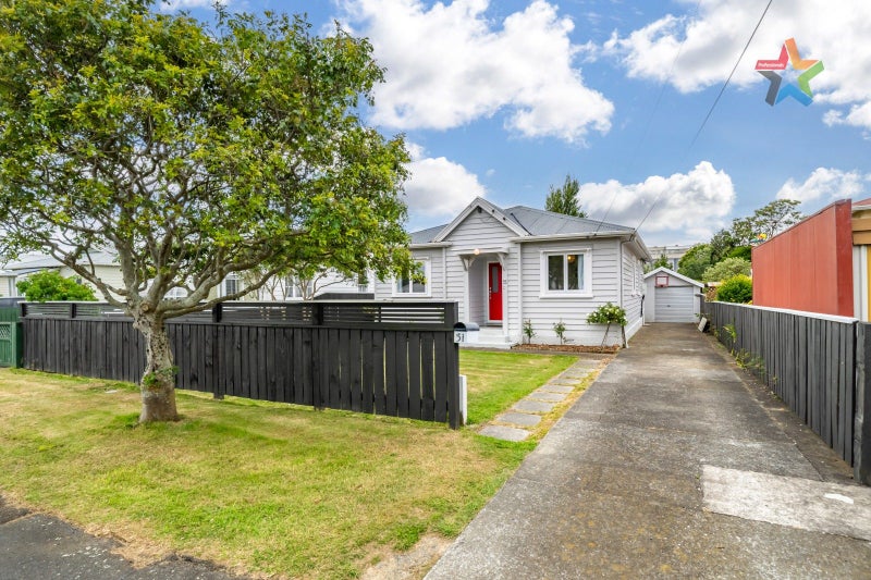51 York Street, Moera, Lower Hutt - Carousel 2