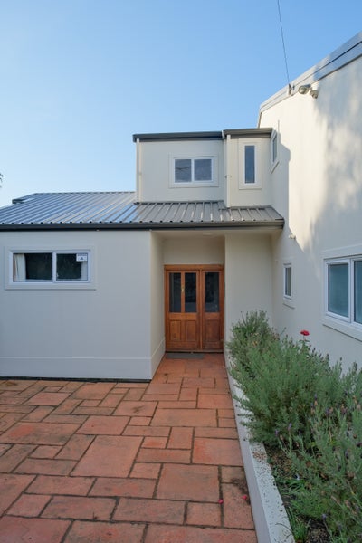 22 Athol Place, Ravensbourne, Dunedin - Carousel 19