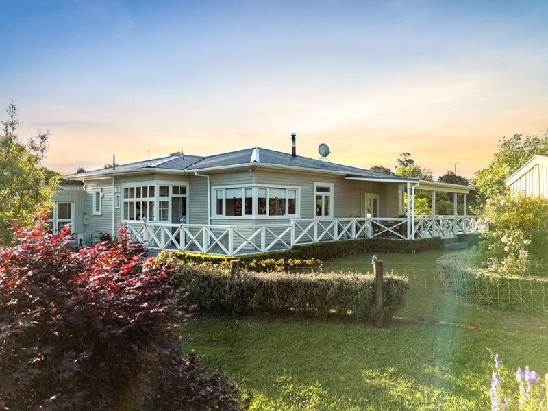 2032 Ponga Road, Papakura - Carousel 33