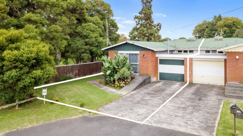 60B Regent Street, Silverdale, Hamilton - Carousel 2