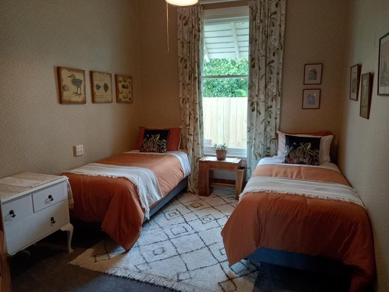 10 Rawhiti Street, Vogeltown, New Plymouth - Carousel 9