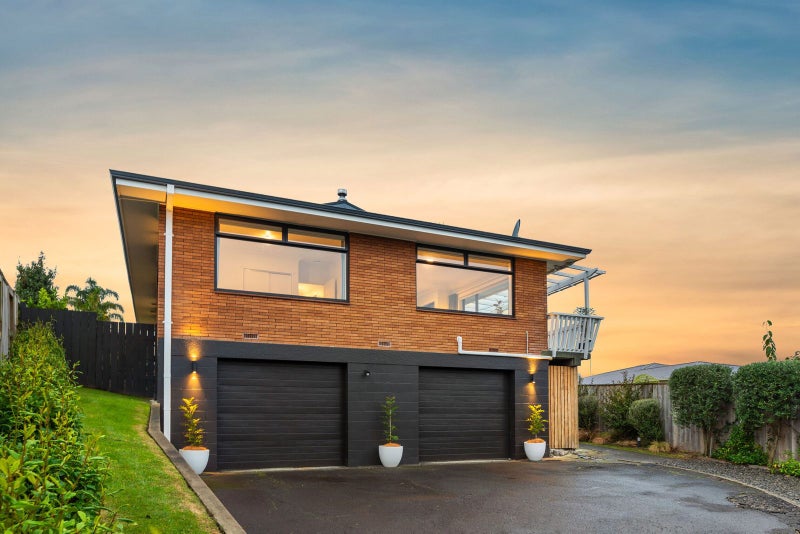 9 Glenn Terrace, Otumoetai, Tauranga - Carousel 2