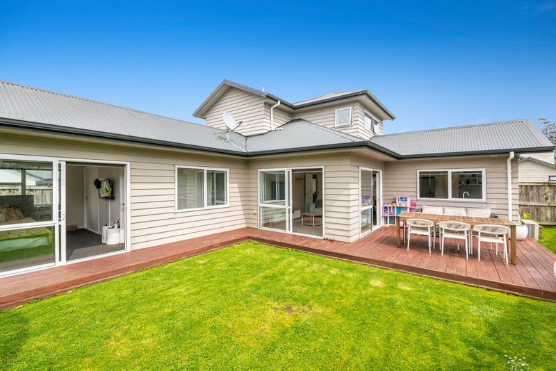 1 Lancewood Lane, Helensville - Carousel 1