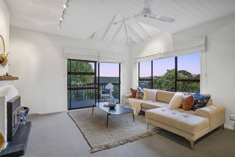 112 Oakdale Road, Mount Roskill, Auckland - Carousel 2