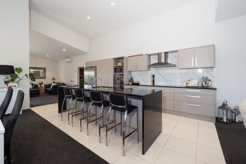 10 Torbay Avenue, Huntingdon, Ashburton - Carousel 2