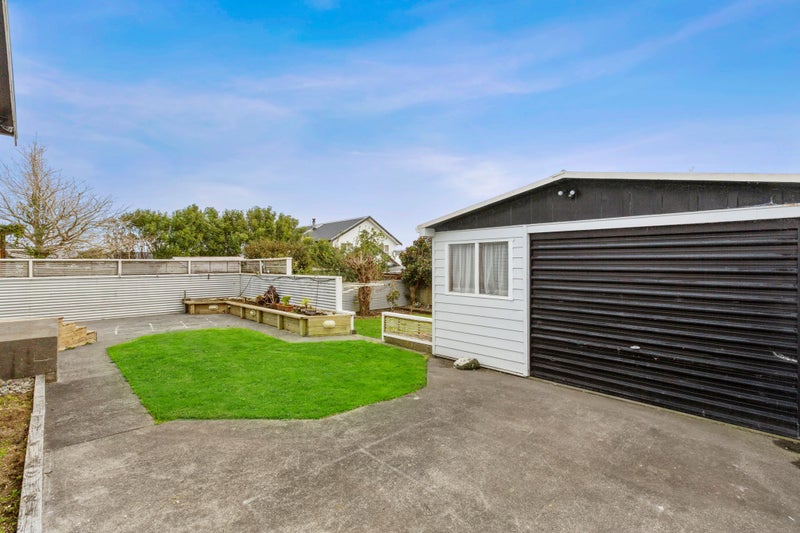 85 Clemow Road, Fitzroy, New Plymouth - Carousel 12