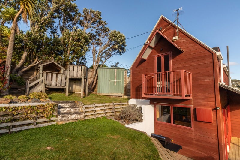 294 Cockayne Road, Ngaio, Wellington - Carousel 2