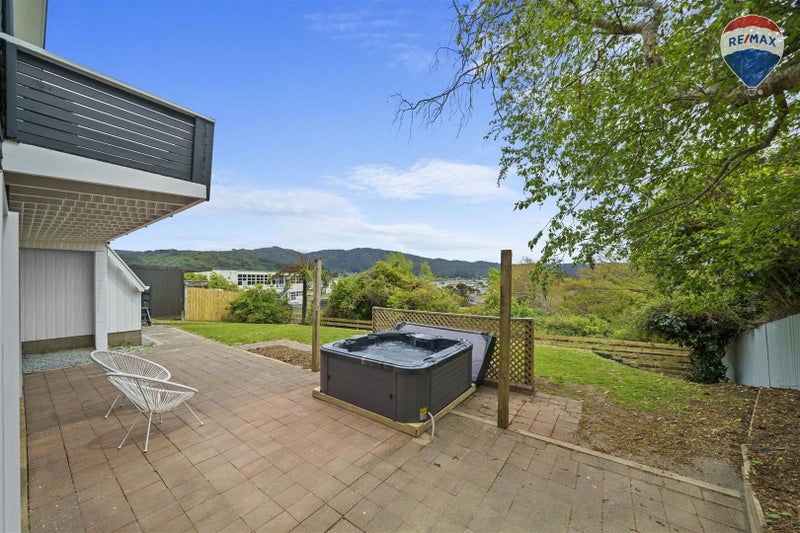 21 Isabel Grove, Wainuiomata, Lower Hutt - Carousel 19