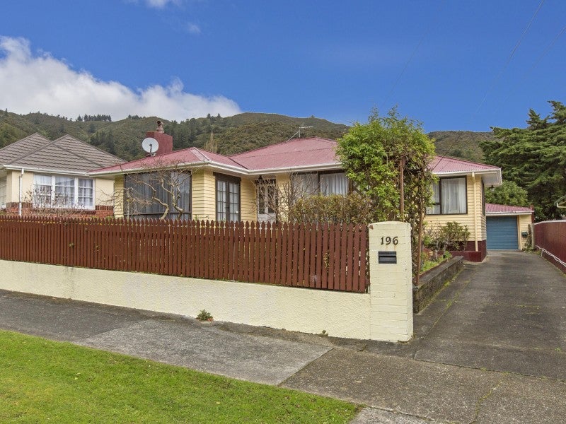 196 Rata Street, Naenae, Lower Hutt - Carousel 1