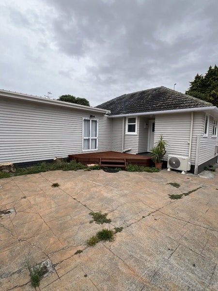 35 Gilbert Road, Otara, Auckland - Carousel 14