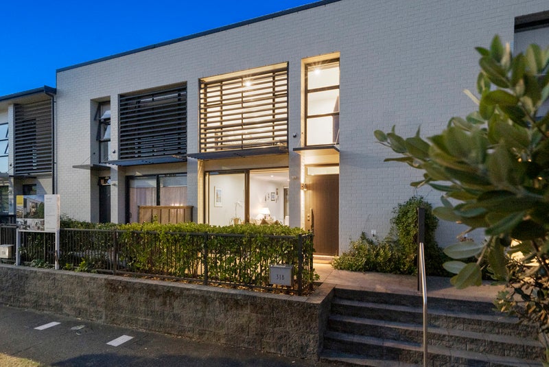 31B Bluegrey Avenue, Stonefields, Auckland - Carousel 1