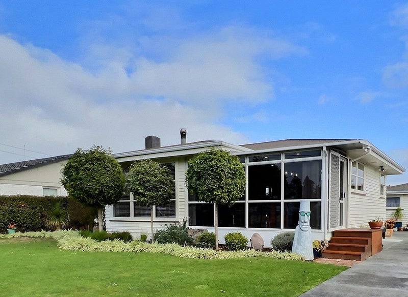 117 Conway Street, Mayfair, Hastings - Carousel 2