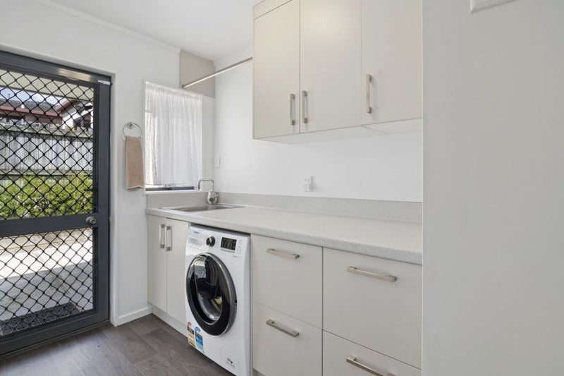 16 Middlebank Drive, Richmond - Carousel 15