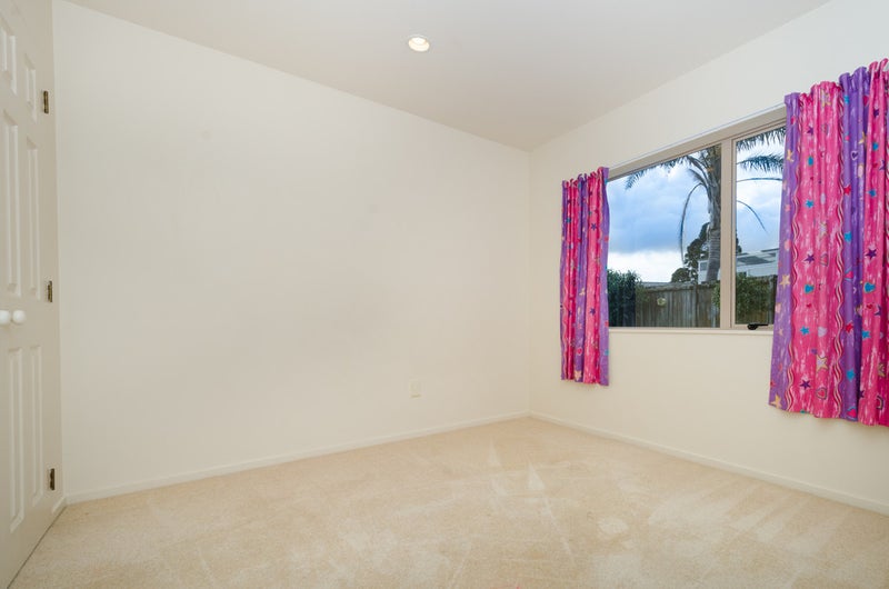 44 Merlot Heights, Huapai, Kumeū - Carousel 21