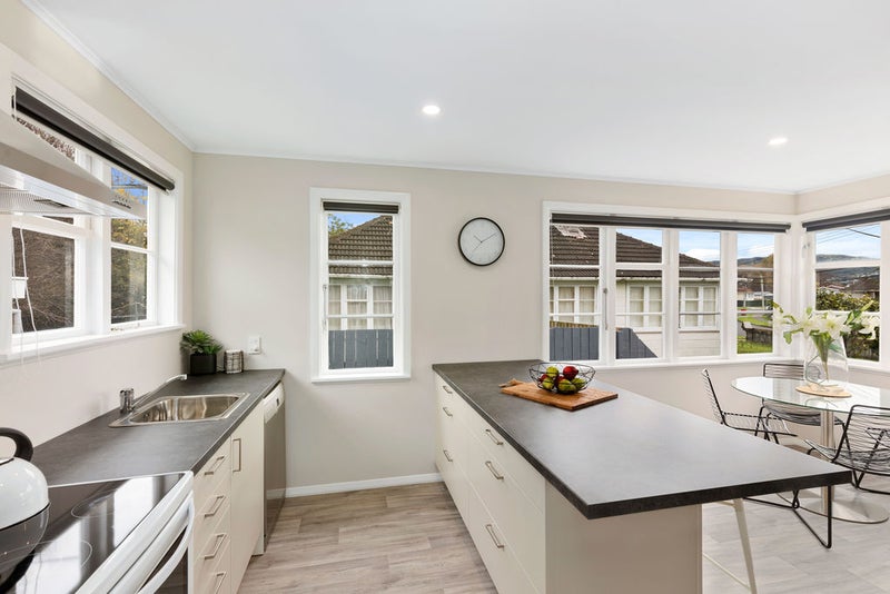 56 Strand Crescent, Naenae, Lower Hutt - Carousel 2