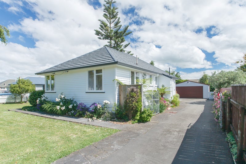 8 Matarawa Street, Whanganui East, Whanganui - Carousel 2