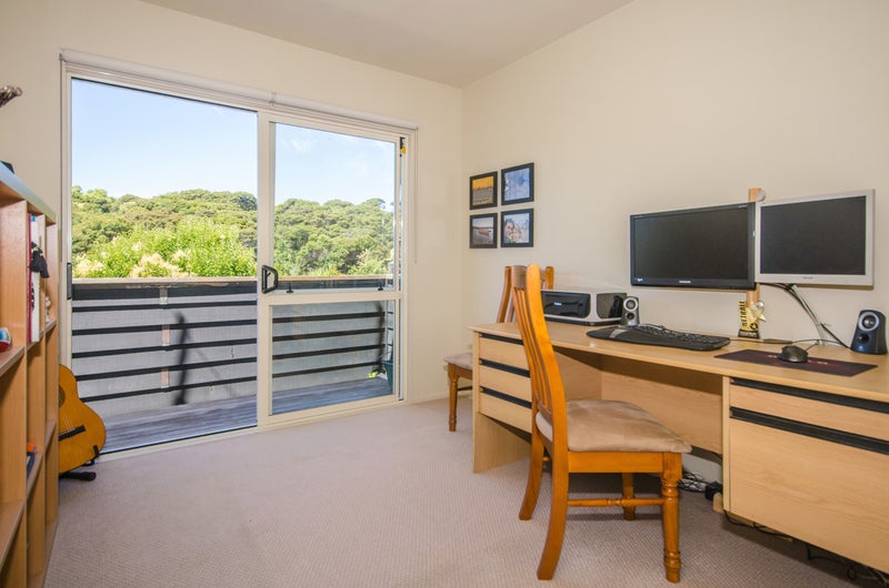 130E Gowing Drive, Meadowbank, Auckland - Carousel 13