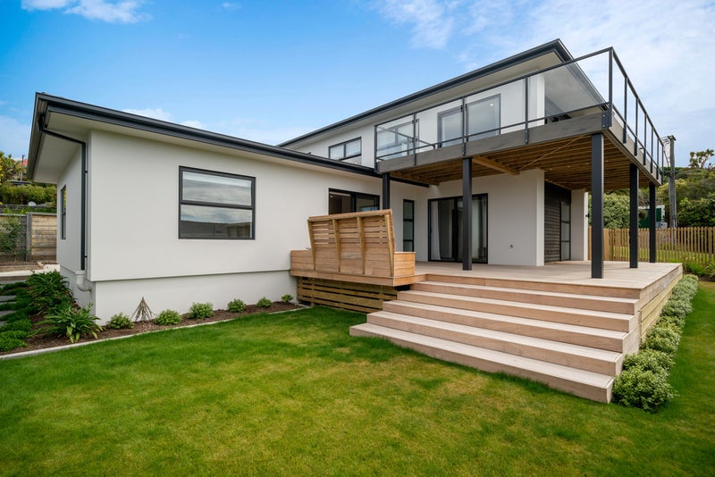237 Mount Pleasant Road, Mount Pleasant, Christchurch - Carousel 2