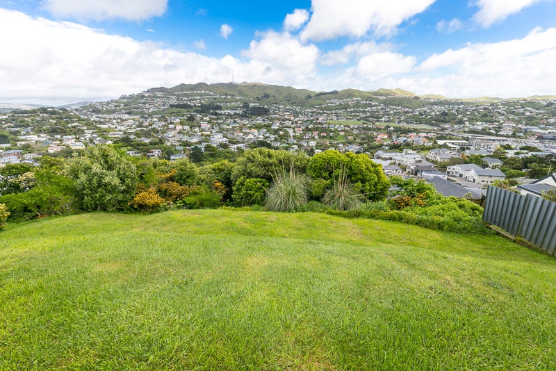 8A Ceres Crescent, Johnsonville, Wellington - Carousel 12