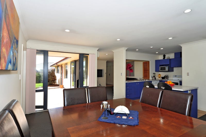 25 Wilmington Place, Shirley, Christchurch - Carousel 2