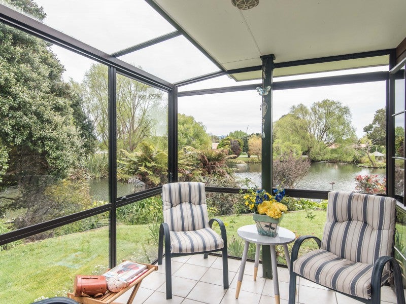 1 Lake View Court, Paraparaumu, Paraparaumu - Carousel 2