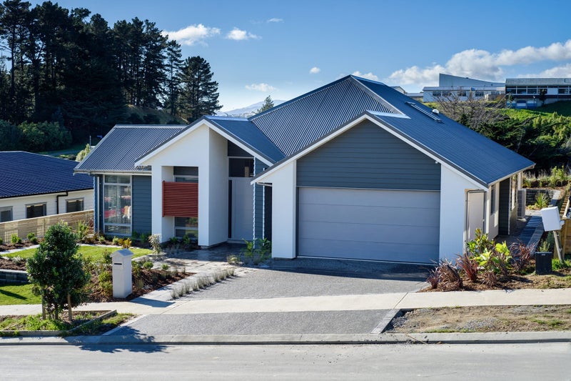 5 Ken Douglas Drive, Aotea, Porirua - Carousel 42