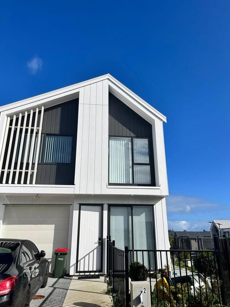 2 Porowha Road, Westgate, Auckland - Carousel 2