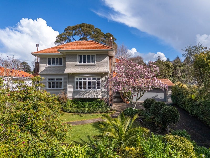 1 Maungakiekie Avenue, Greenlane, Auckland - Carousel 1