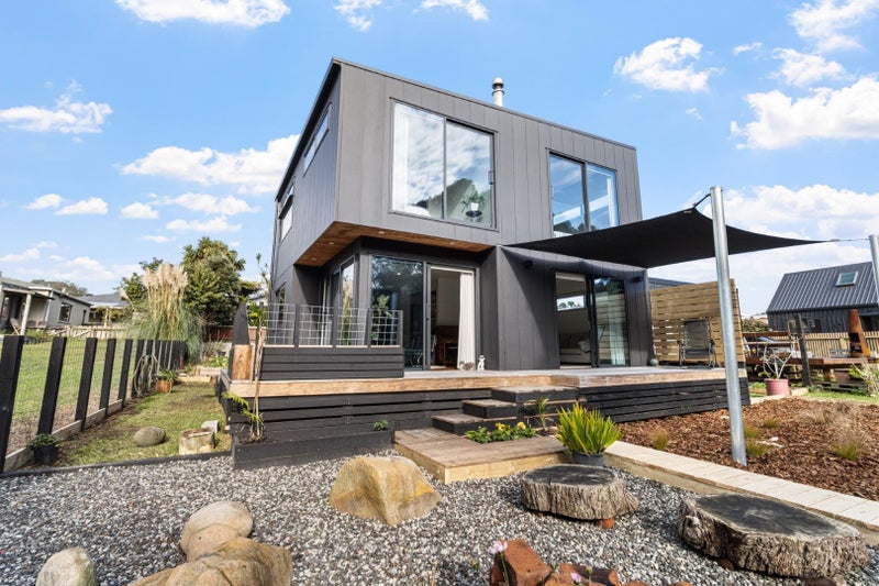 36B Gaine Street, New Plymouth, New Plymouth - Carousel 1