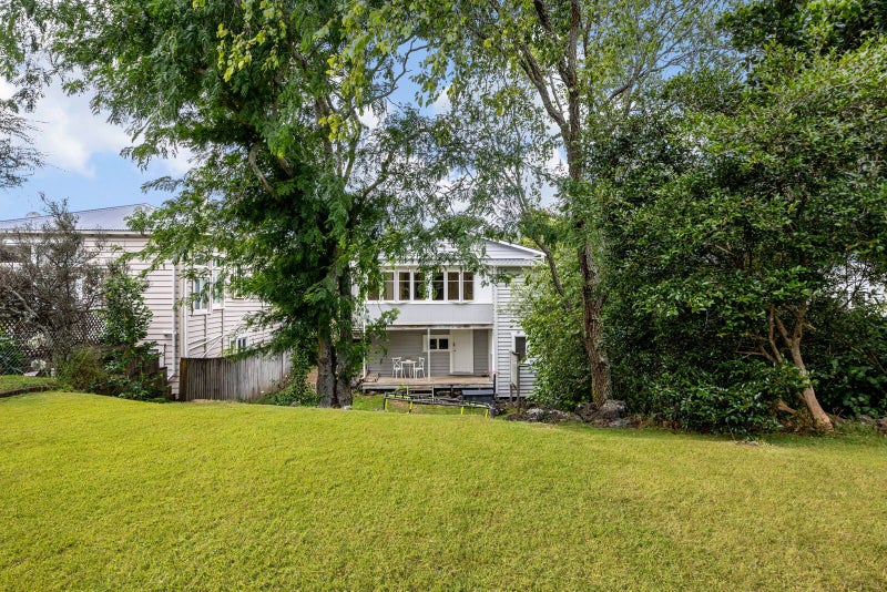 9 Telford Avenue, Mount Eden, Auckland - Carousel 2