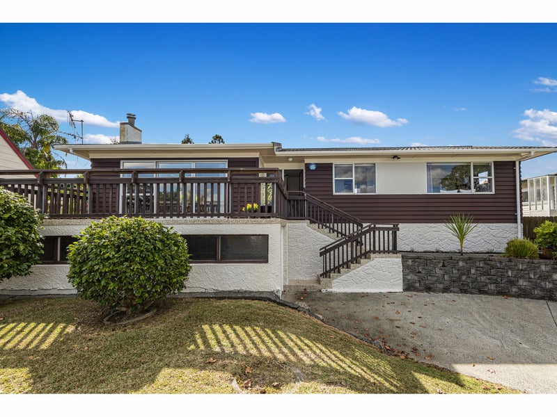 49 West View Crescent, Onerahi, Whangarei - Carousel 1