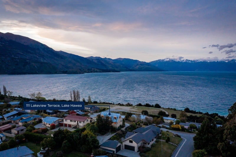 111 Lakeview Terrace, Wanaka - Carousel 1