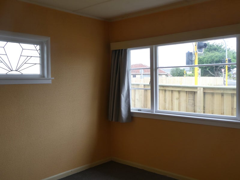 208 Cambridge Road, Hillcrest, Hamilton - Carousel 3