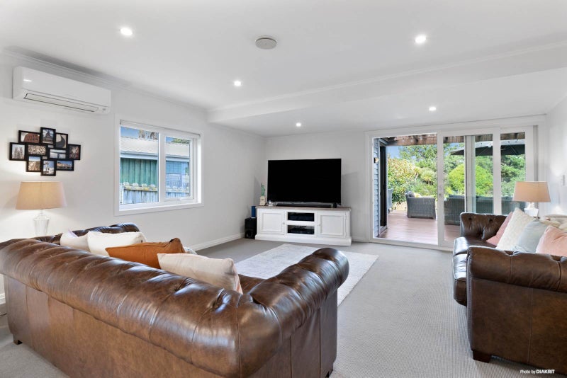 67 Third View Avenue, Beachlands, Auckland - Carousel 2